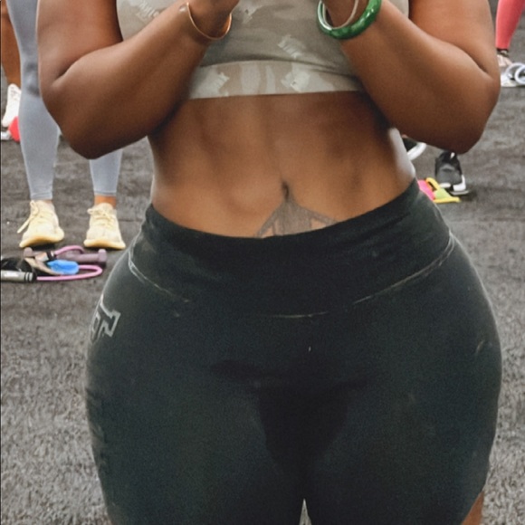 Meet your Posher, Tai - Picture 2 of 10